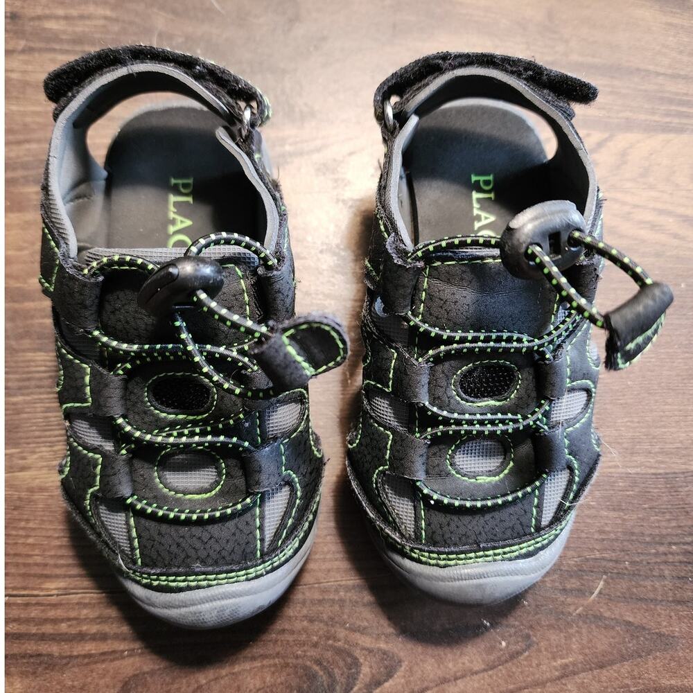 Childrens Place Toddler Fisherman Black Hiking Water Sandals Size 6